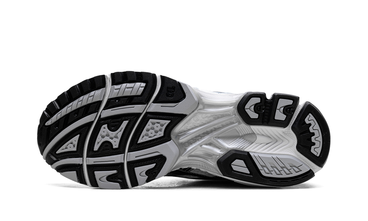 Asics Gel-Kayano 14 "White Fjord Grey"