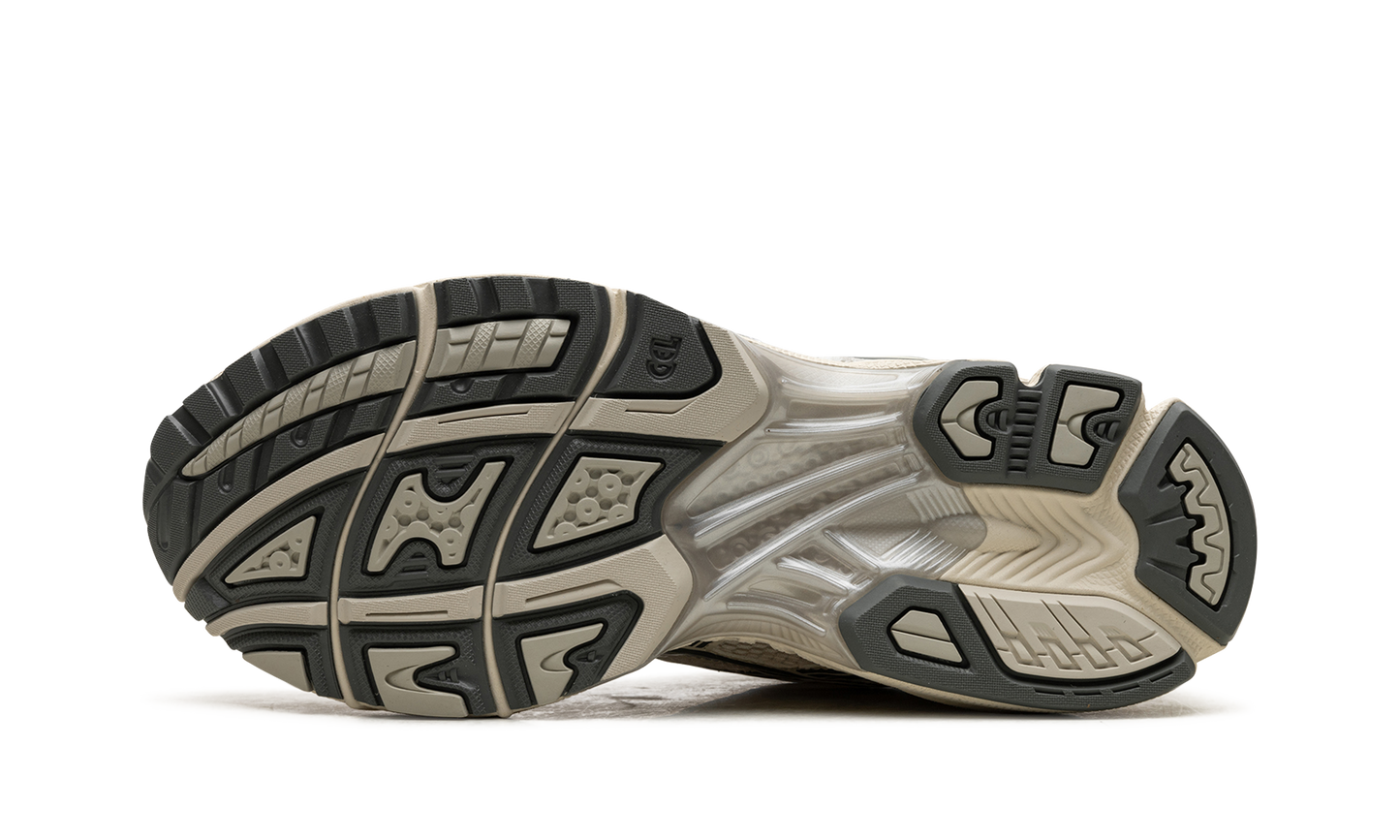Asics Gel-Kayano 14 "Birch Dark Pewter"