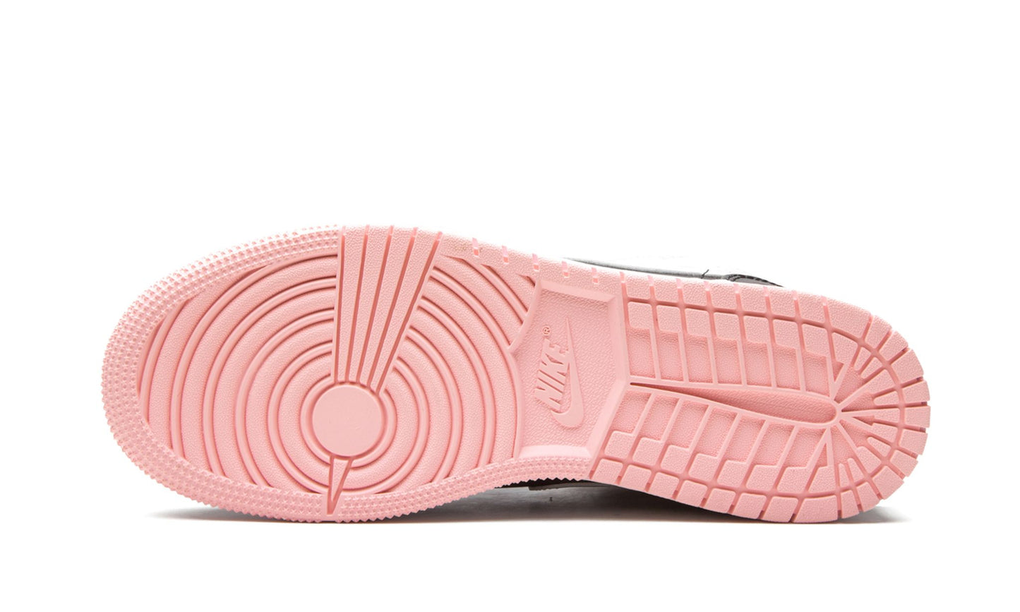 Jordan 1 mid "Arctic Punch"