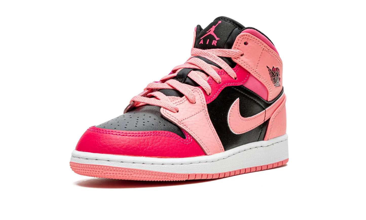Jordan 1 mid " Coral Chalk "
