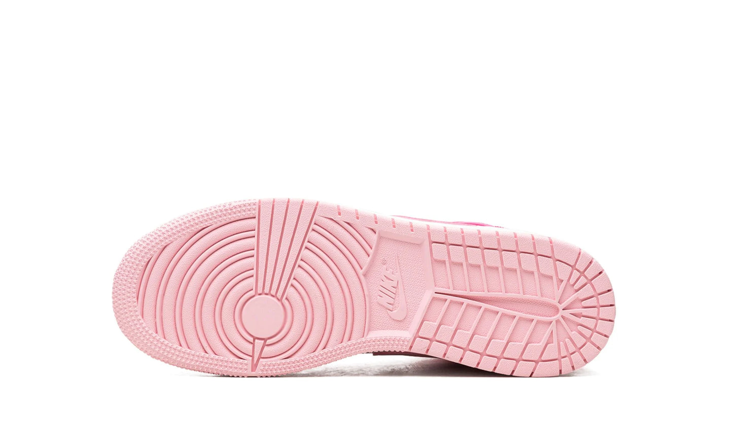 Jordan 1 Mid "Fierce Pink"