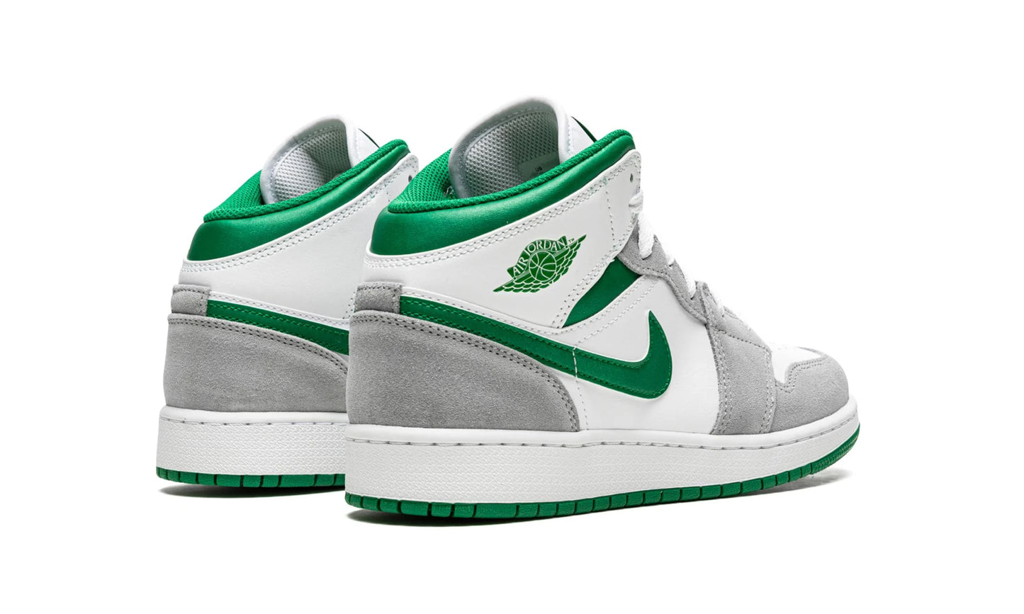 Jordan 1 mid "Grey / Pine Green"