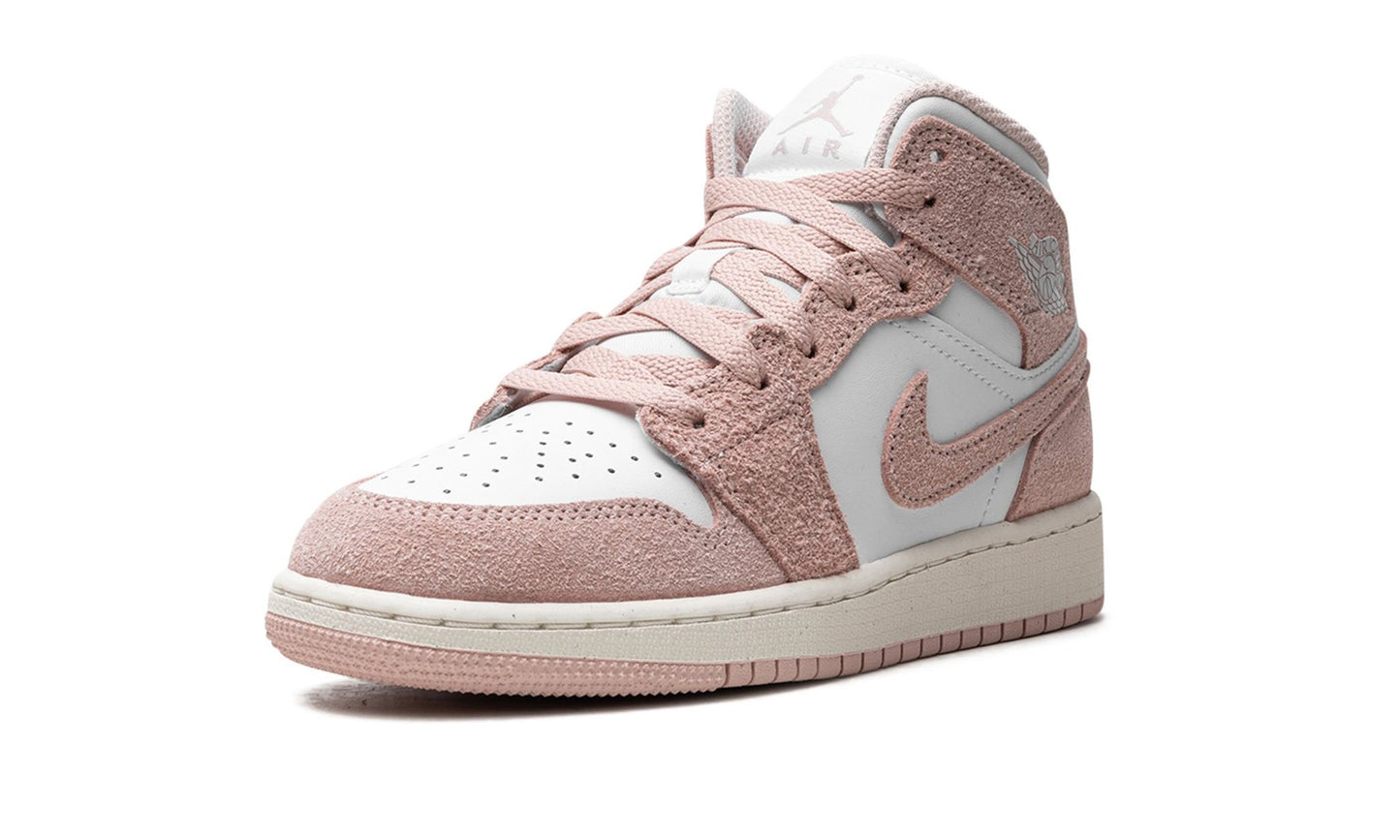 Jordan 1 Mid "Legend Pink"