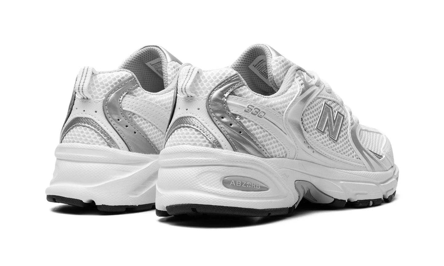 New Balance 530 White Munsell White
