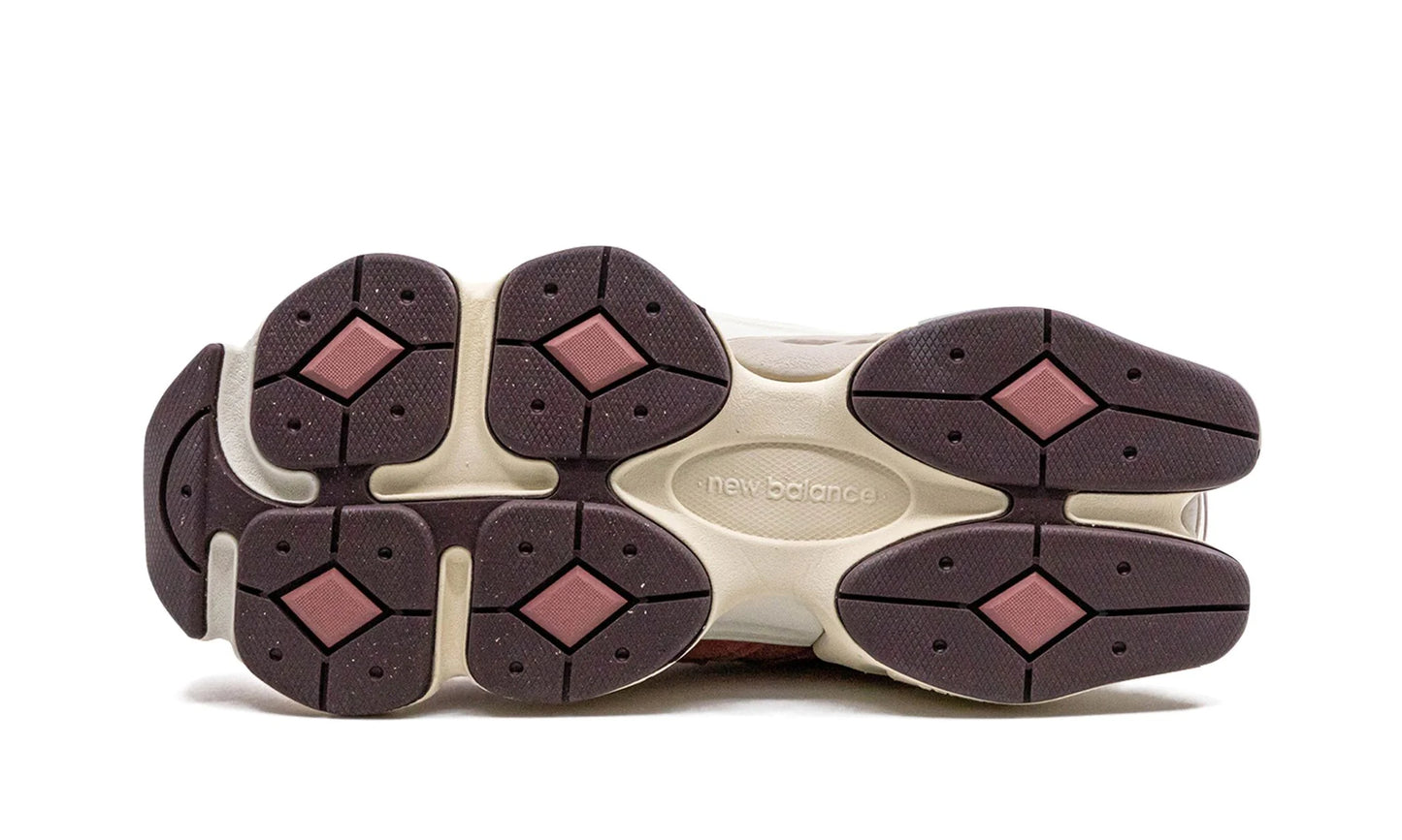 New Balance 9060 "Cherry Blossom"