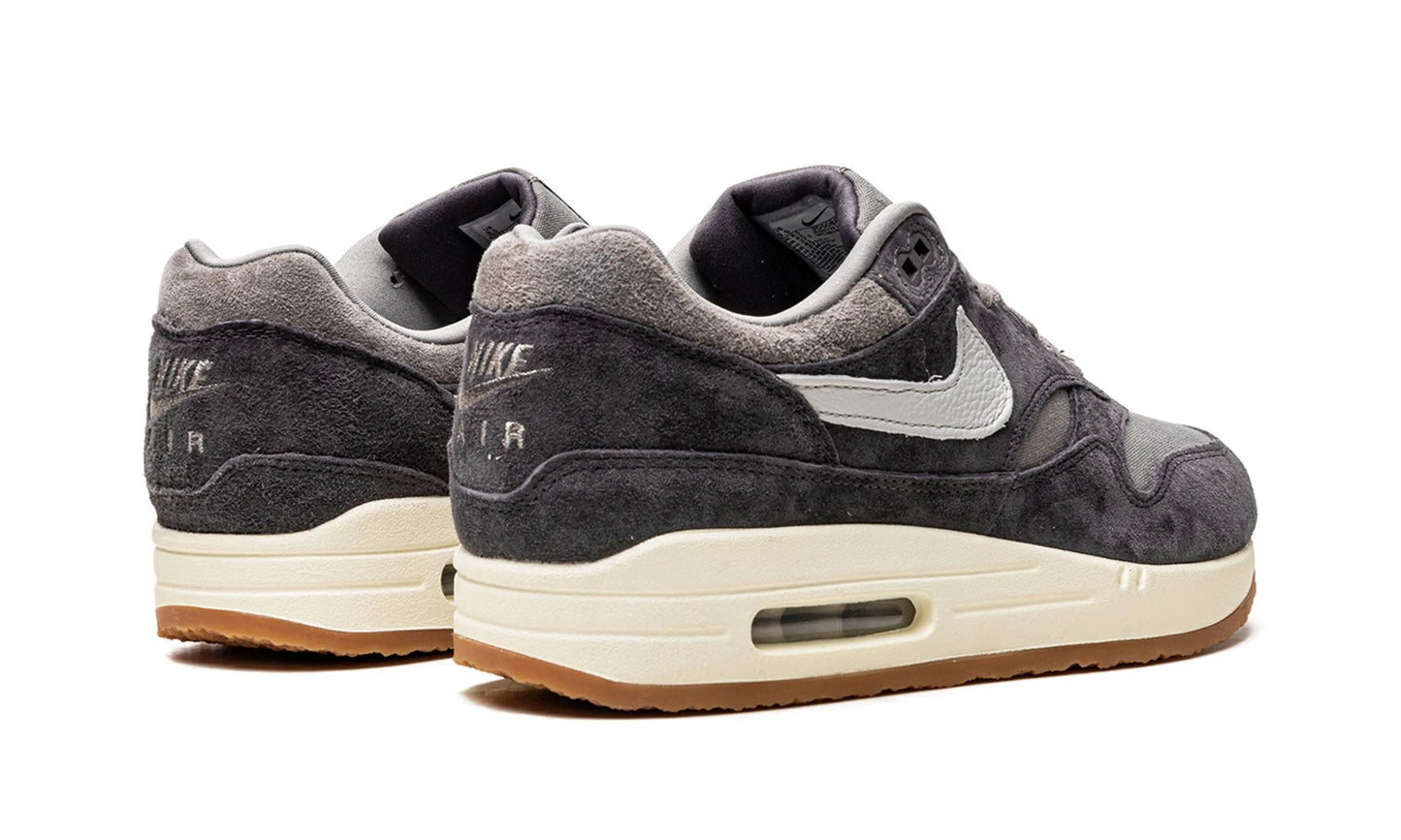 Nike Air Max 1 PRM CREPE "Soft Grey"