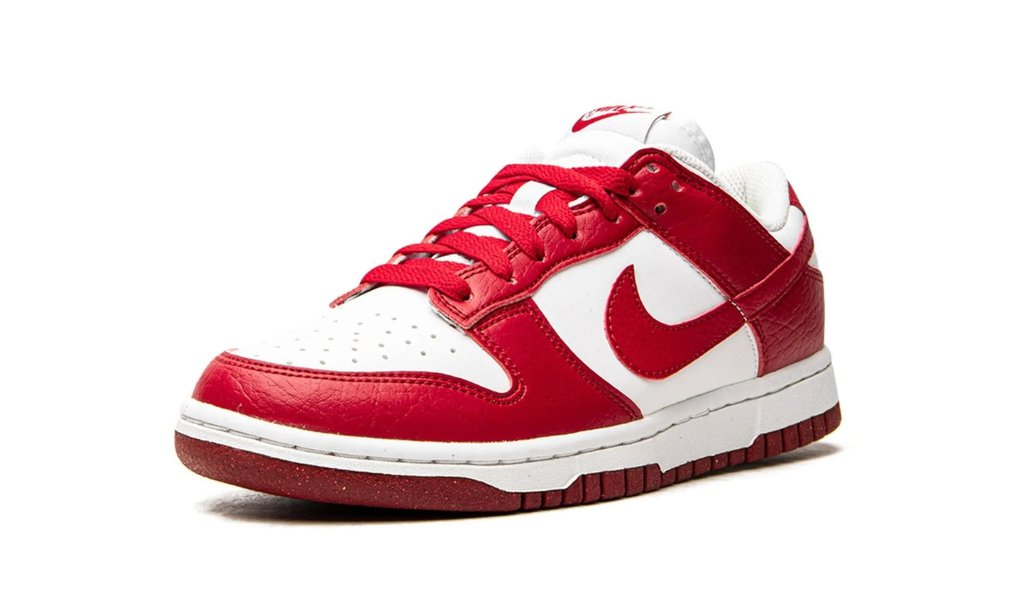 Nike Dunk Low Next Nature "University Red" (W)
