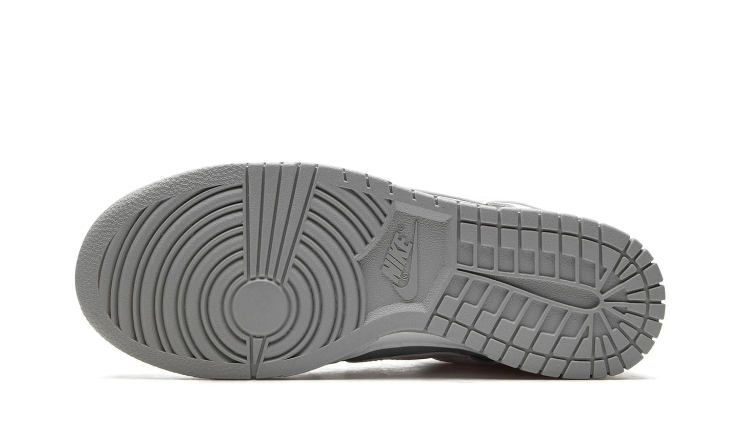 Nike Dunk Low "White / Grey"