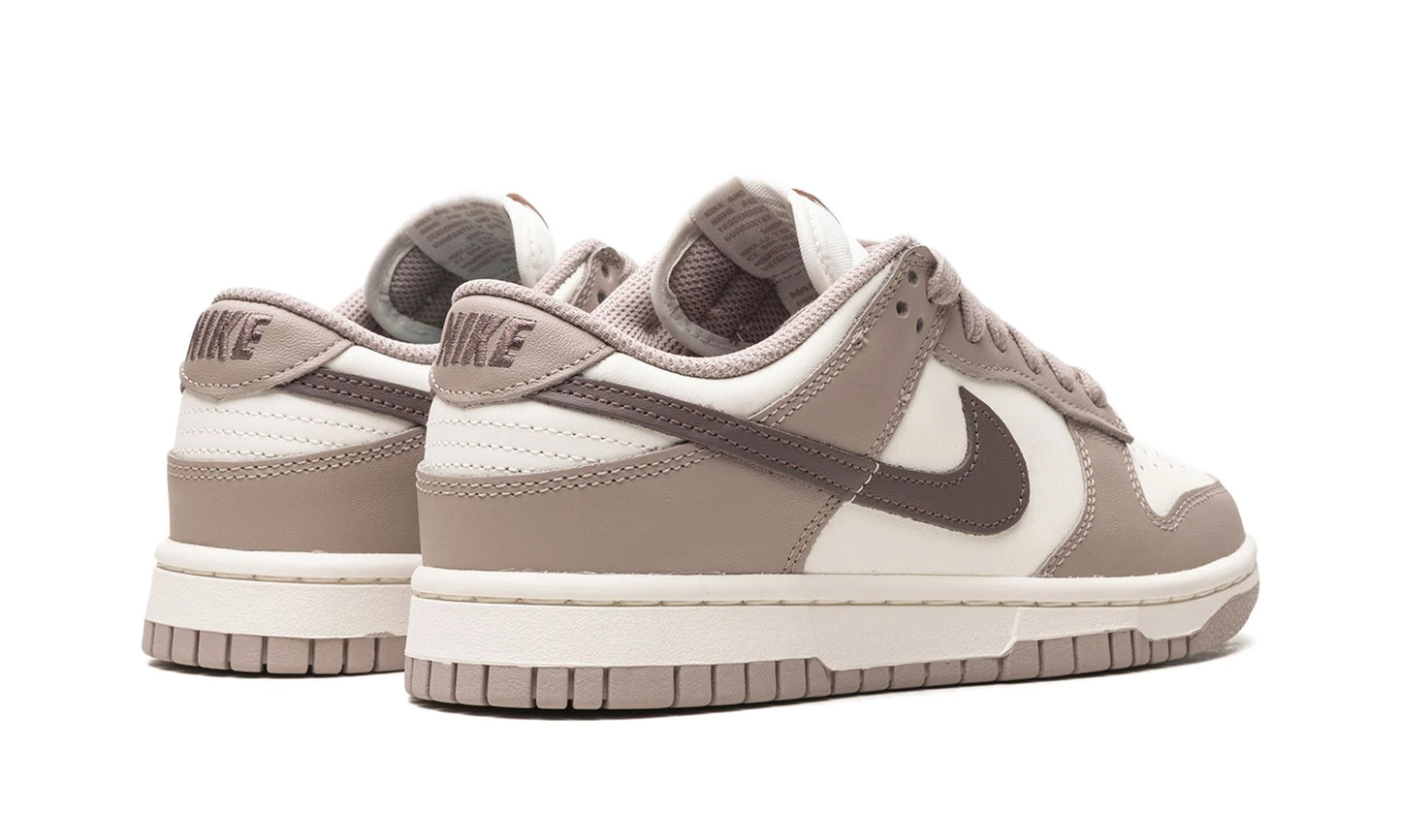 Nike Dunk Low "Diffused Taupe" (W)