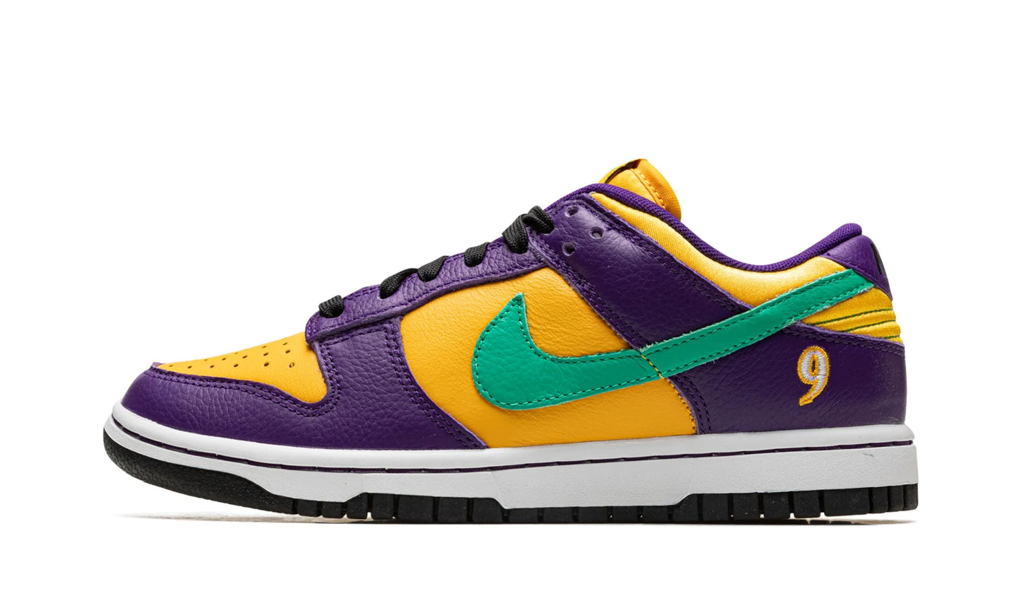 Nike Dunk Low "Lisa Leslie" (W)