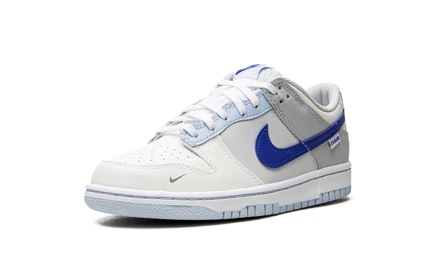 Nike Dunk Low "Ivory / Hyper Royal"