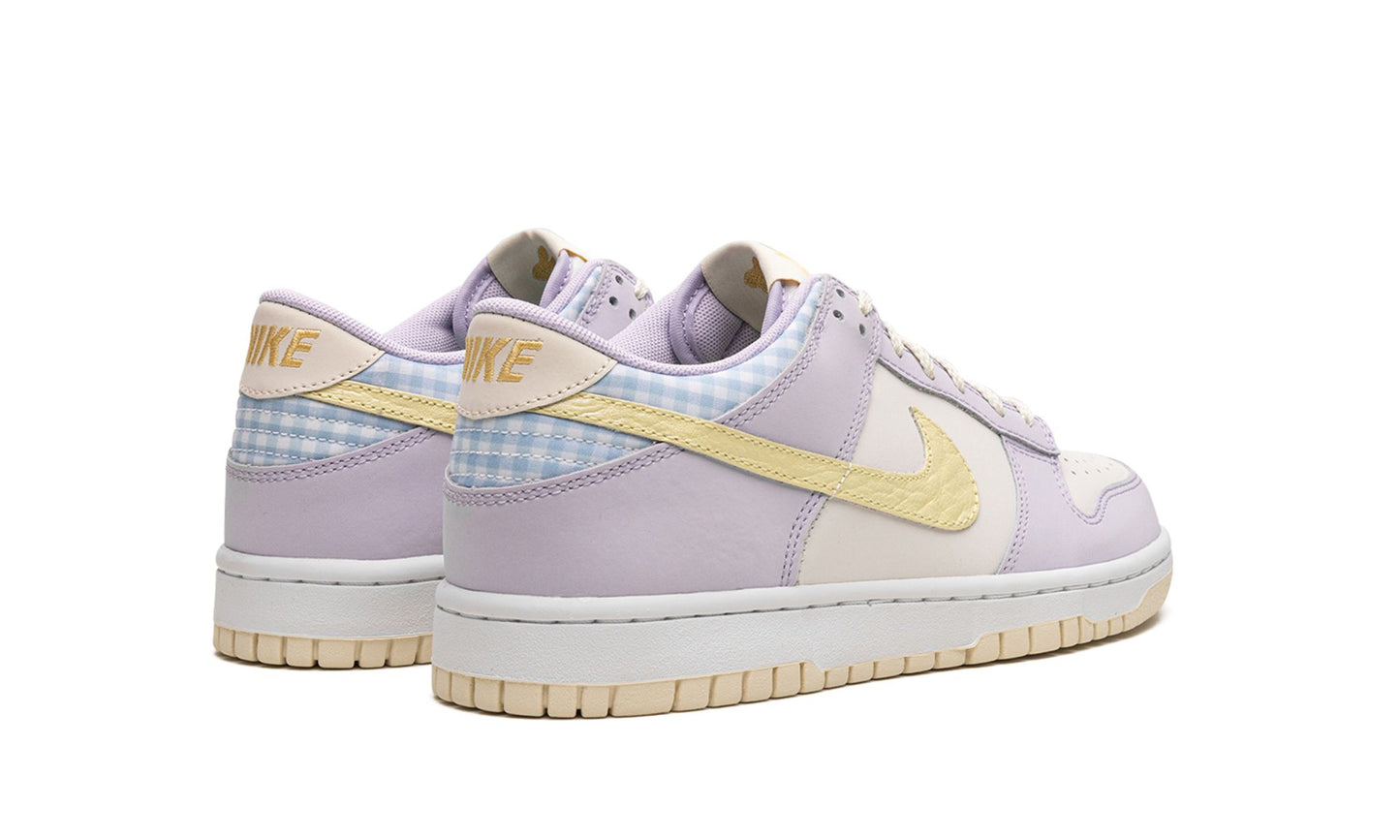 Nike Dunk Low SE "Easter"