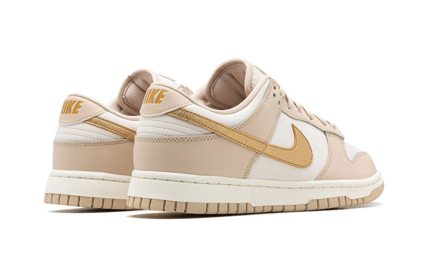 Nike Dunk Low "Phantom Metallic Gold" (W)