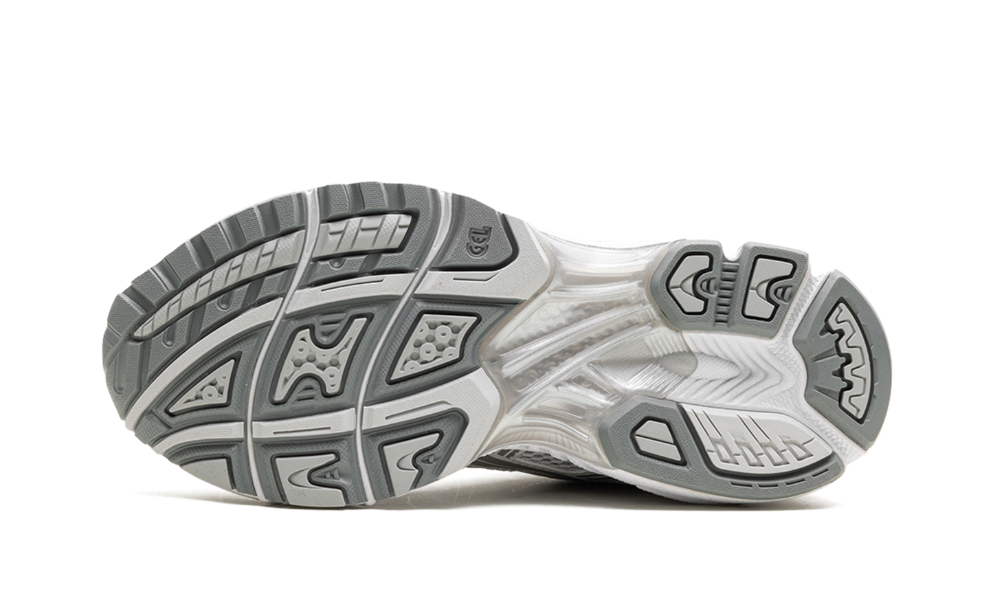 Asics Gel-Kayano 14 "Cloud Grey"