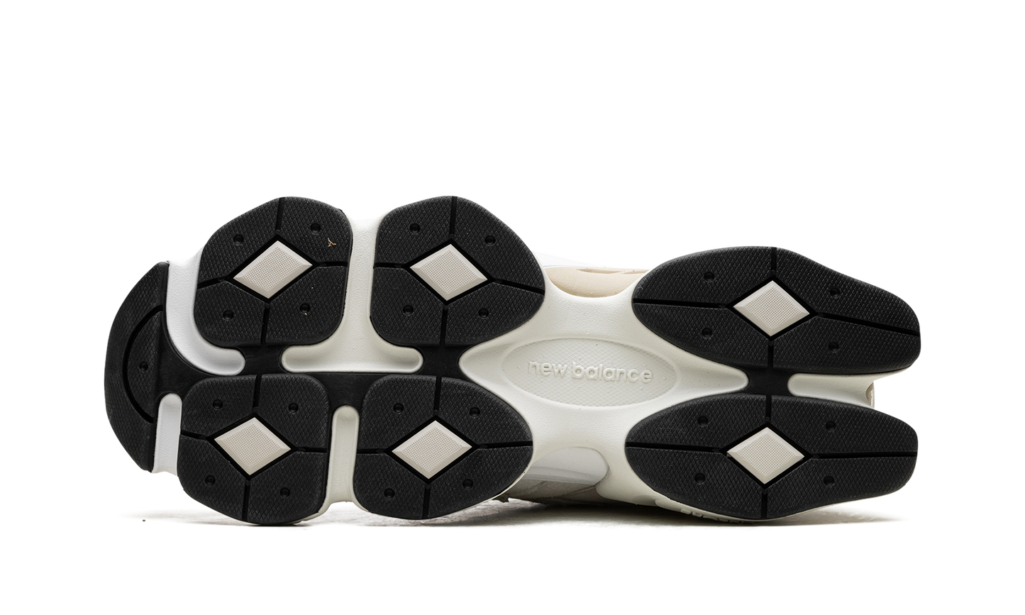 New Balance 9060 "Sea Salt Moonbeam"