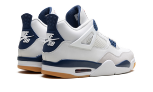 Jordan 4 SB "Navy"