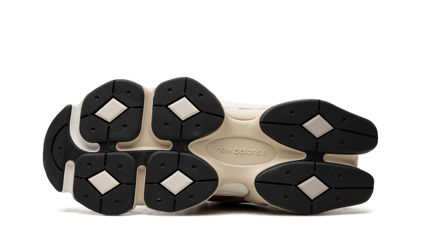 New Balance 9060 "Sparrow Flat Taupe