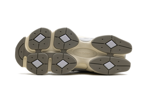 New Balance 9060 "Pearl Grey Linen"