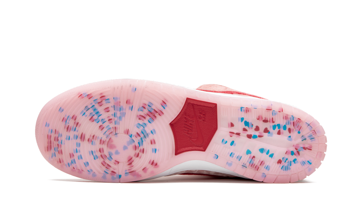 Nike Dunk Low SB "StrangeLove"