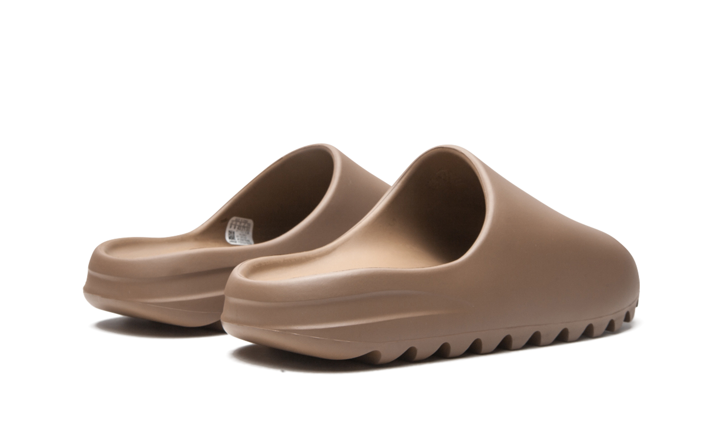 Yeezy Slide "Core"