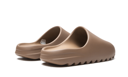 Yeezy Slide "Core"