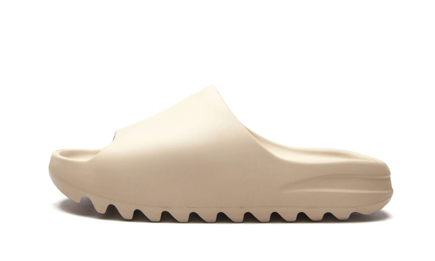 Yeezy Slide "Pure" (Restock Pair)
