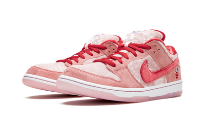 Nike Dunk Low SB "StrangeLove"