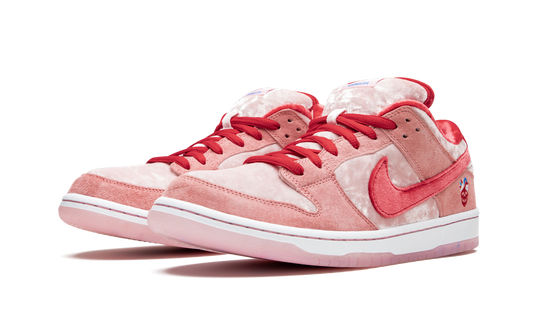 Nike Dunk Low SB "StrangeLove"