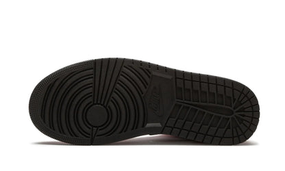 Jordan 1 mid "Chicago Black Toe"