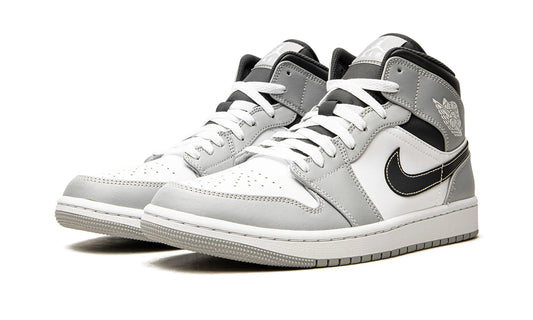 Jordan 1 mid "Light Smoke Grey Anthracite"