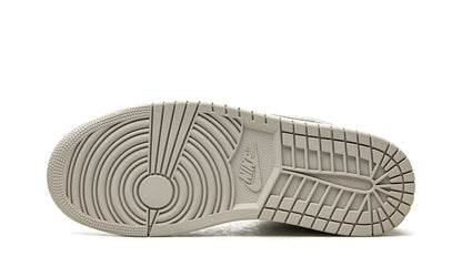 Jordan 1 Mid "Linen / College Grey"