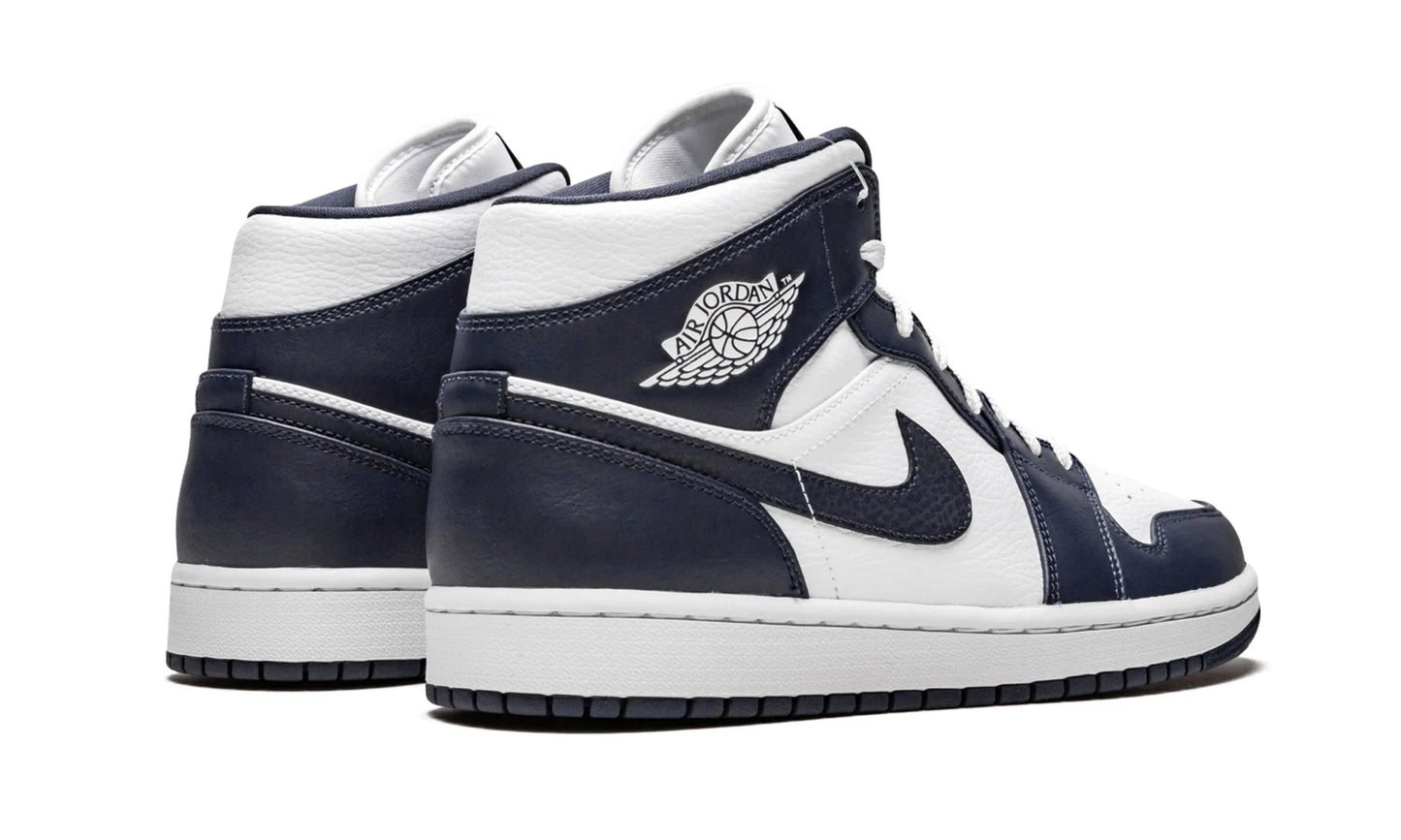 Jordan 1 mid White "Obsidian"