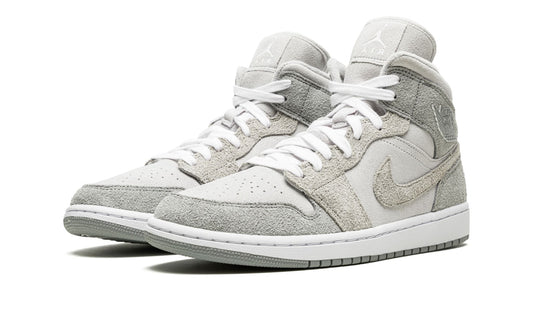 Jordan 1 Mid SE "Particle Grey" (W)