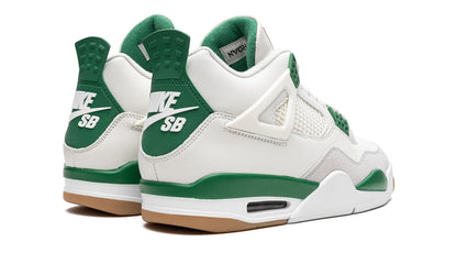Jordan 4 SB "Pine Green"