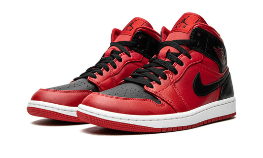 Jordan 1 mid "Reverse Bred 2021"