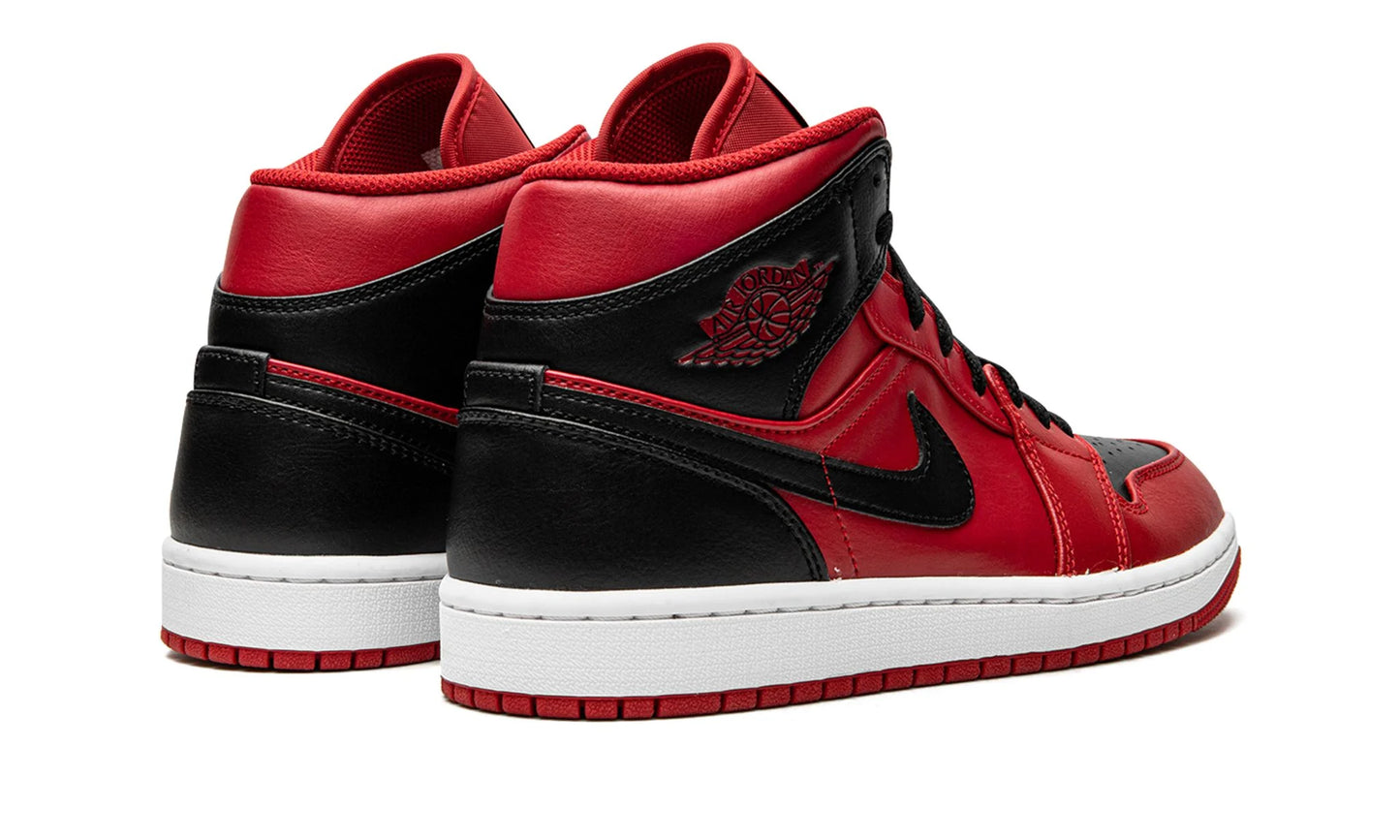 Jordan 1 mid "Reverse Bred 2021"