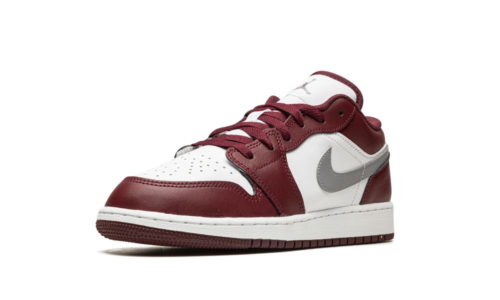 Jordan 1 Low GS "Bordeaux"