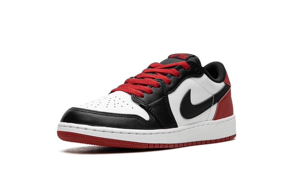 Jordan 1 Low GS "Black Toe"