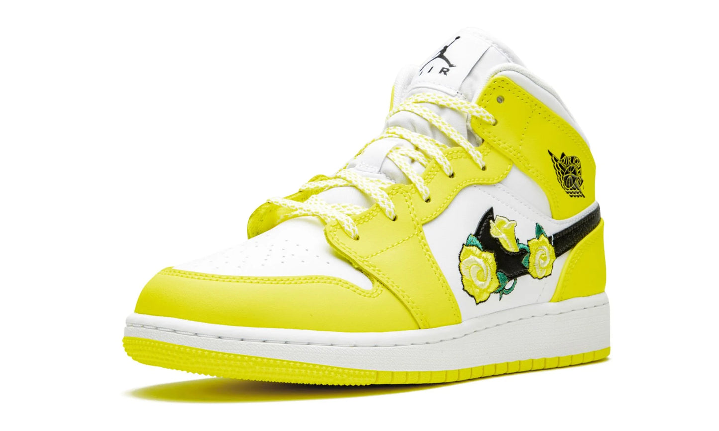 Jordan 1 mid "Dynamic Yellow"