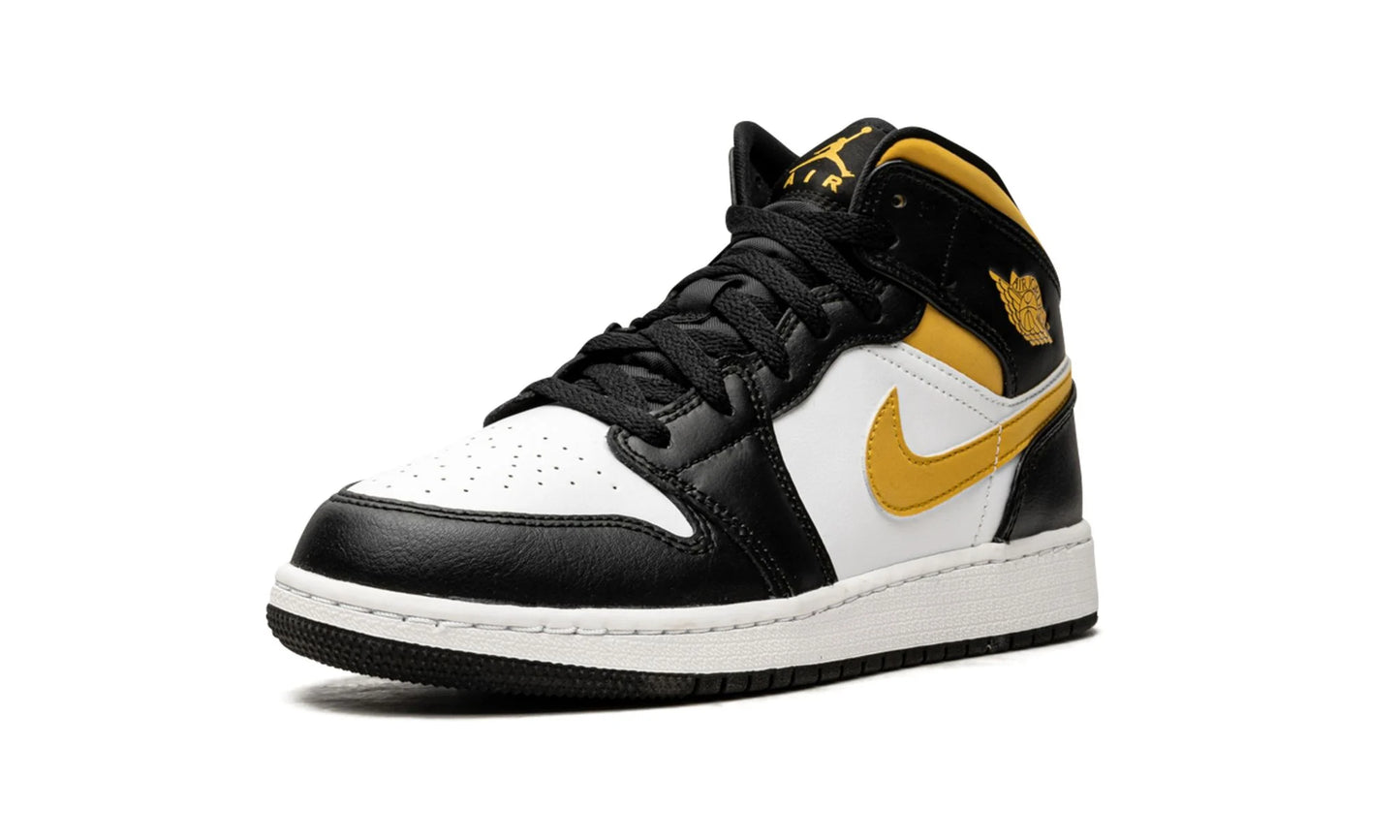 Jordan 1 Mid "White Pollen Black"