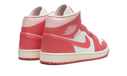 Jordan 1 mid "Strawberries And Cream"