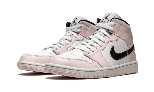 Jordan 1 mid "Barely Rose"