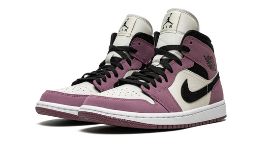 Jordan 1 mid SE "Light Mulberry (W)"