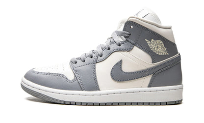 Jordan 1 mid "Stealth" (W)