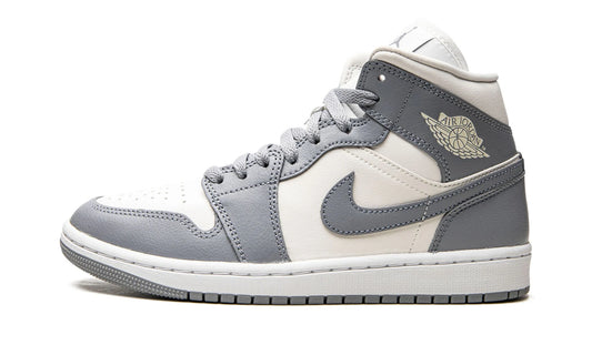 Jordan 1 mid "Stealth" (W)
