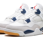 Jordan 4 SB "Navy"