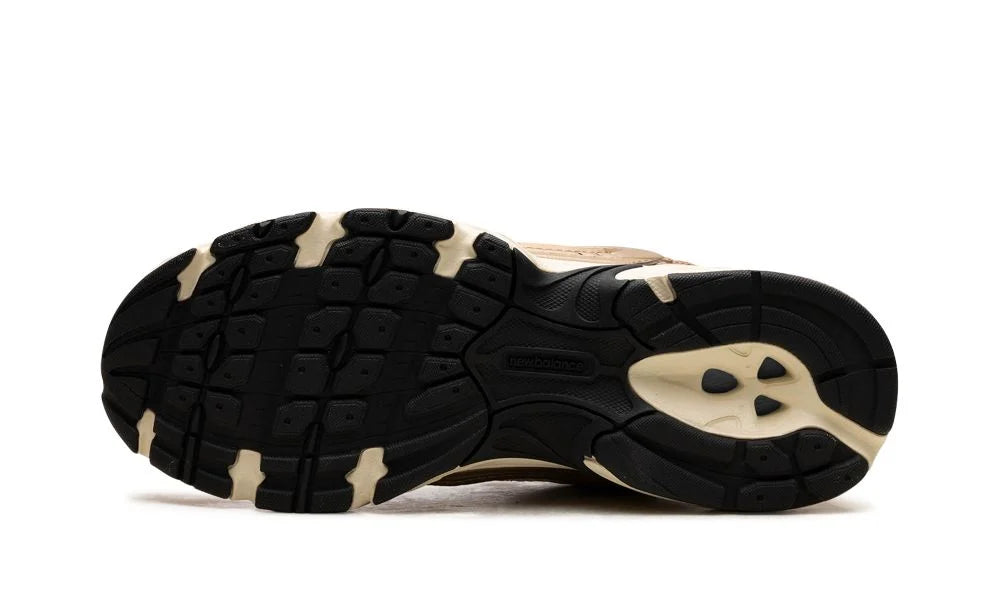 New Balance 530 "Liquid Gold"