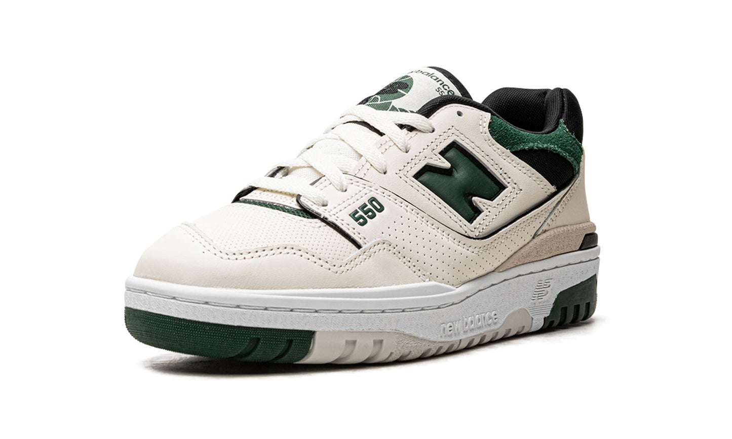 New Balance 550 "Sea Salt Pine Green"