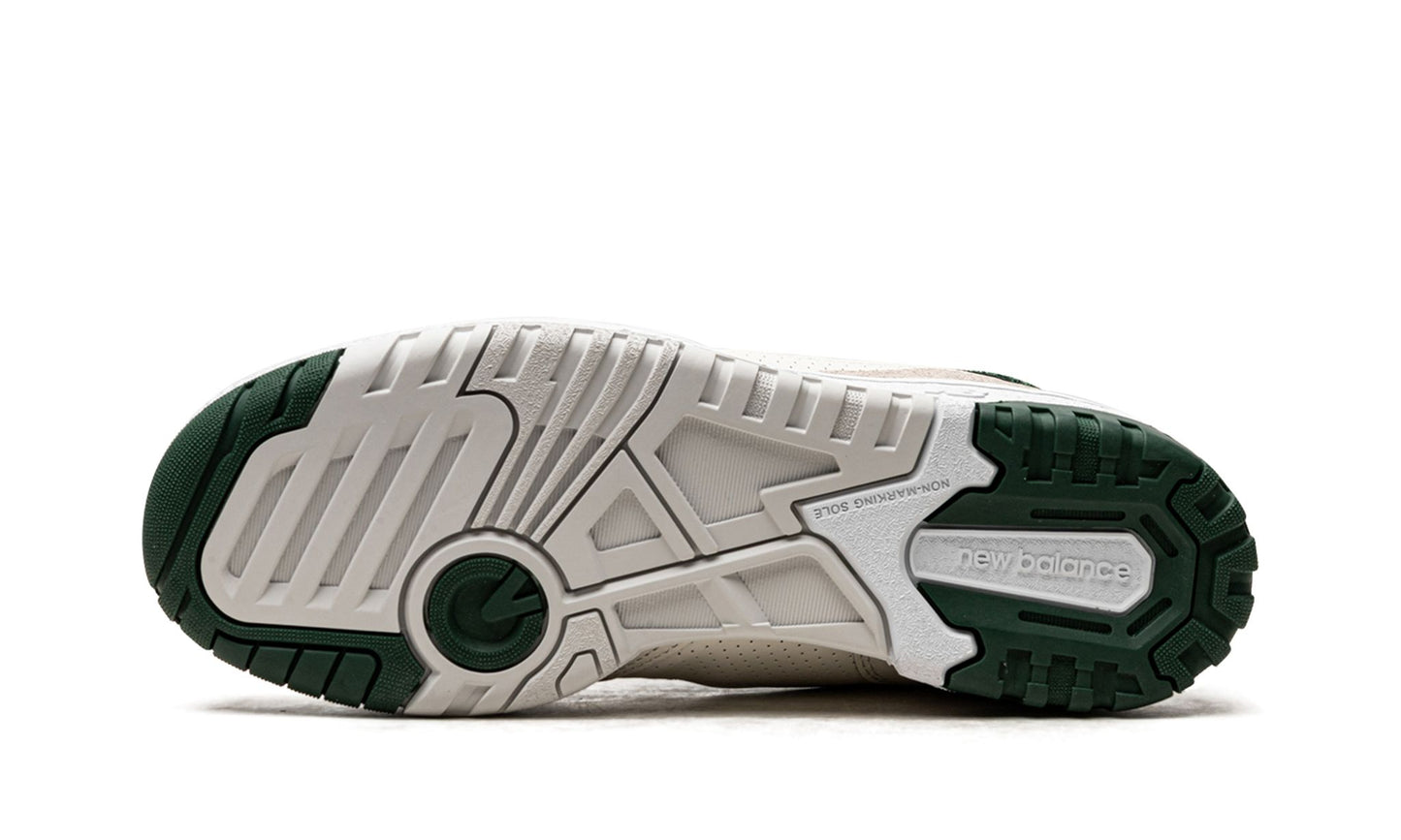 New Balance 550 "Sea Salt Pine Green"