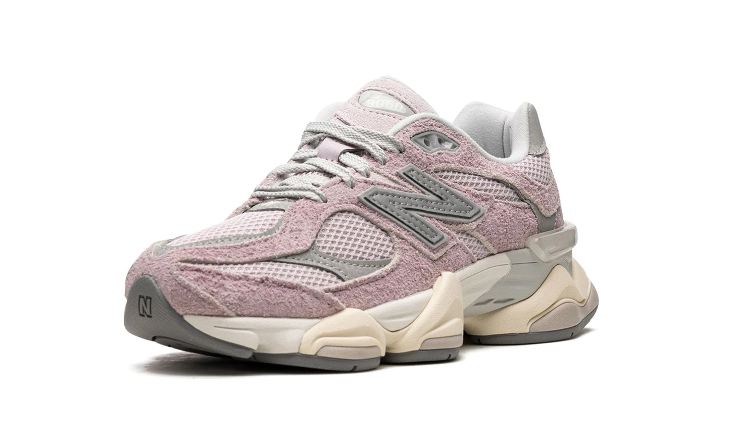 New Balance 9060 "December Sky"